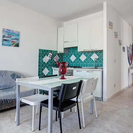 100 Mt Dalla Prázdninový dům Castelsardo