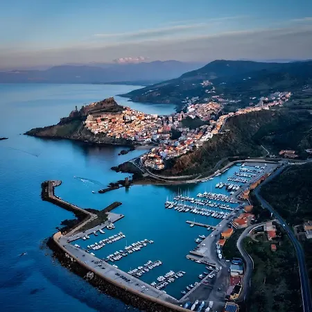 100 Mt Dalla Castelsardo